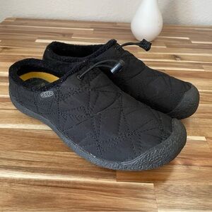 Size 8 / Women's KEEN Howser Shoes